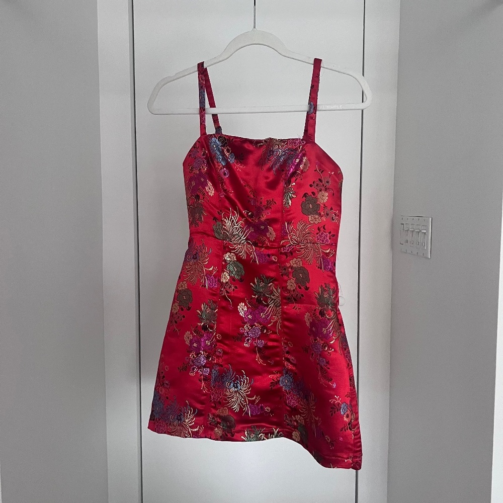 URBAN OUTFITTERS Red Oriental Print Dress